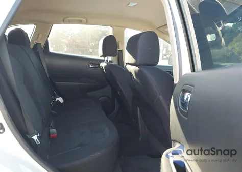 2015 Nissan Rogue Select S из США, поврежденный, VIN JN8AS5MT3FW670359